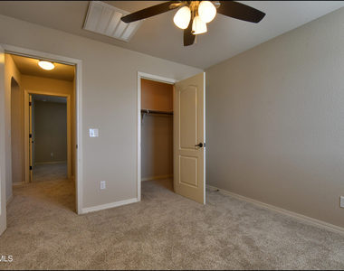 7528 Wolf Creek Drive - Photo Thumbnail 33