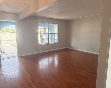 1845 Tommy Aaron Drive - Photo Thumbnail 6