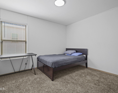 13154 Emerald Isle Street - Photo Thumbnail 8