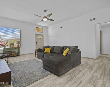 13154 Emerald Isle Street - Photo Thumbnail 23