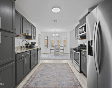 13154 Emerald Isle Street - Photo Thumbnail 19