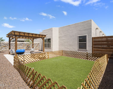 13154 Emerald Isle Street - Photo Thumbnail 28