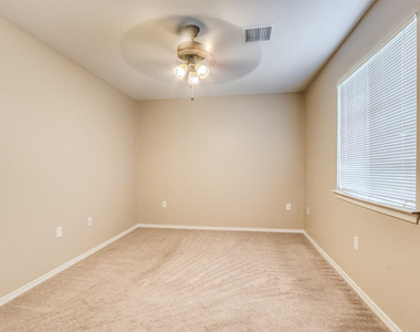 13163 Kestrel Avenue - Photo Thumbnail 13