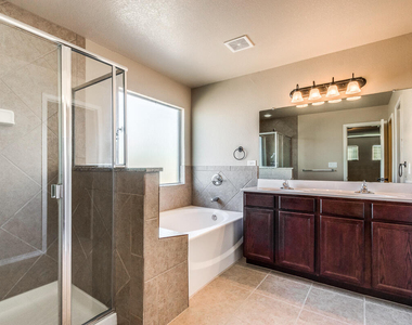 13163 Kestrel Avenue - Photo Thumbnail 18