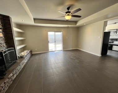 1400 Monte Negro Drive - Photo Thumbnail 5