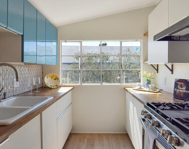 4312 Clifton Avenue - Photo Thumbnail 15
