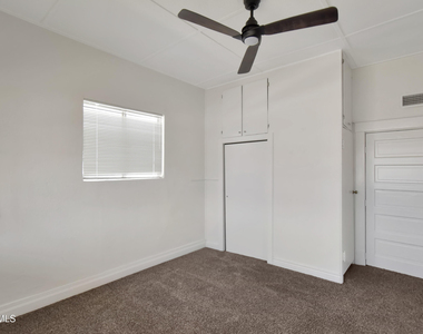 4312 Clifton Avenue - Photo Thumbnail 22