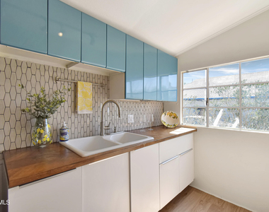 4312 Clifton Avenue - Photo Thumbnail 14