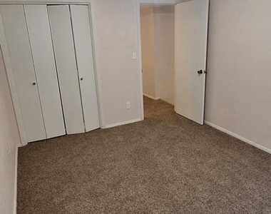 6617 Dawn Drive - Photo Thumbnail 23