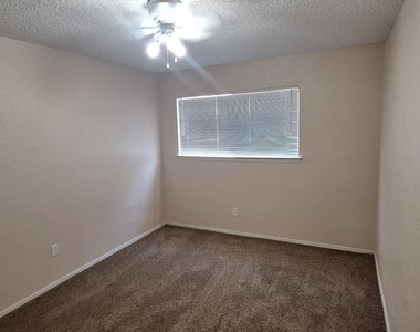 6617 Dawn Drive - Photo Thumbnail 24