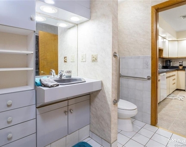 65 Shelton Avenue - Photo Thumbnail 12