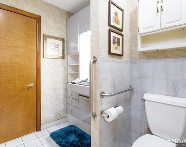 65 Shelton Avenue - Photo Thumbnail 11