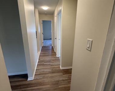 100 Norton Park Road - Photo Thumbnail 8