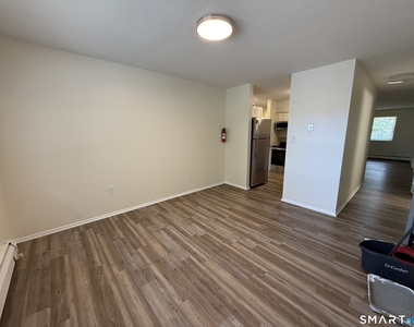 100 Norton Park Road - Photo Thumbnail 1
