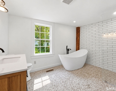 268 Main Street - Photo Thumbnail 20