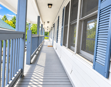 31-33 Railroad Street - Photo Thumbnail 1