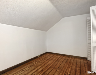52-54 Pond Point Avenue - Photo Thumbnail 14