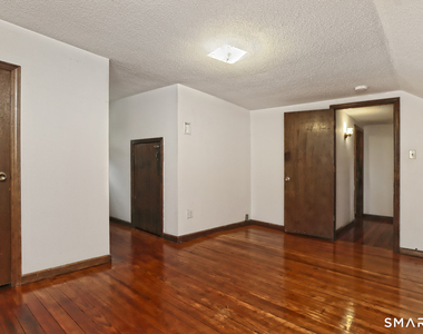 52-54 Pond Point Avenue - Photo Thumbnail 21