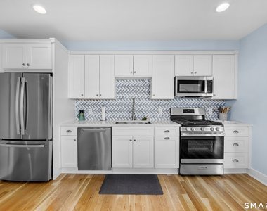 1 Annawon Avenue - Photo Thumbnail 10