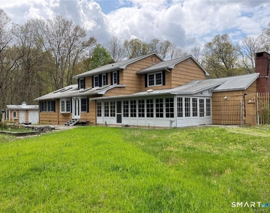 231 Rivergate Drive - Photo Thumbnail 15