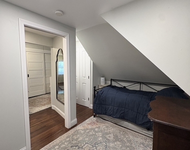89 Hillside Avenue - Photo Thumbnail 18