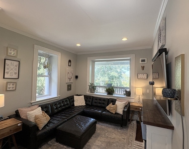 89 Hillside Avenue - Photo Thumbnail 11