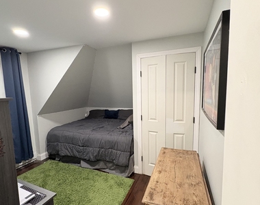 89 Hillside Avenue - Photo Thumbnail 15