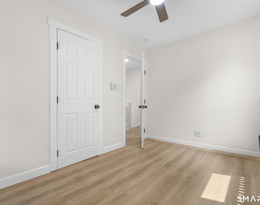 122 Union Avenue - Photo Thumbnail 18