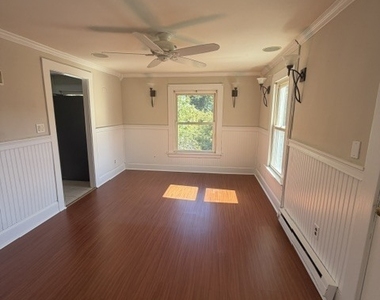 171 S Riverside Avenue - Photo Thumbnail 6