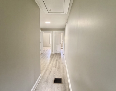 345 Ellsworth Avenue - Photo Thumbnail 13
