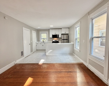 345 Ellsworth Avenue - Photo Thumbnail 4