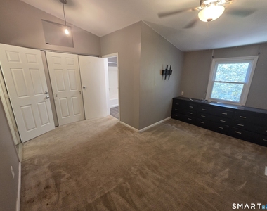 684 Main Street - Photo Thumbnail 25