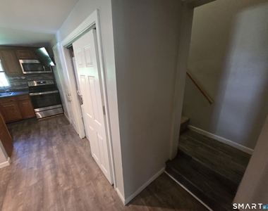 684 Main Street - Photo Thumbnail 14