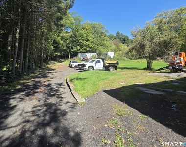 684 Main Street - Photo Thumbnail 5