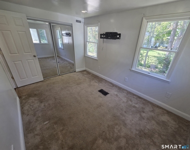 684 Main Street - Photo Thumbnail 16