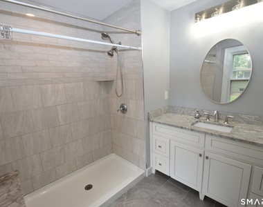 880 South Quaker Lane - Photo Thumbnail 14