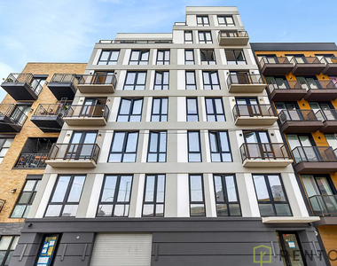 104 Frost Street - Photo Thumbnail 7
