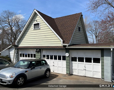 222 Chipman Street - Photo Thumbnail 9