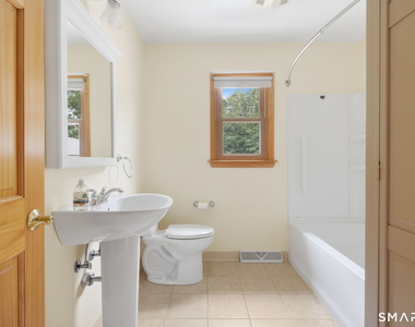 29 Lowery Drive - Photo Thumbnail 16