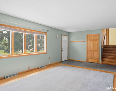 29 Lowery Drive - Photo Thumbnail 3