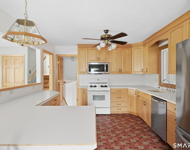 29 Lowery Drive - Photo Thumbnail 7