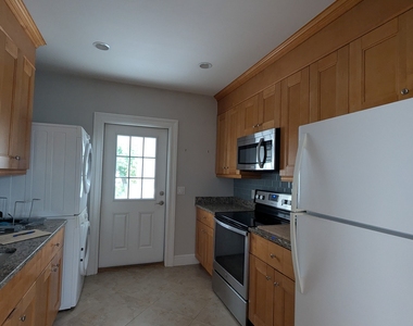 19 1st Street - Photo Thumbnail 9