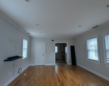 19 1st Street - Photo Thumbnail 4