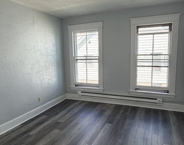 728 Highland Avenue - Photo Thumbnail 13