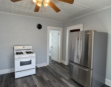 728 Highland Avenue - Photo Thumbnail 4