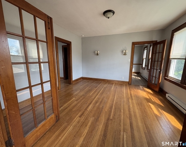 81 Chambers Street - Photo Thumbnail 10