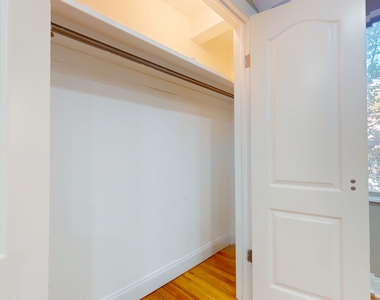 67-39 Clyde Street - Photo Thumbnail 14