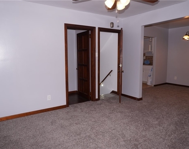 45 Bellevue Avenue - Photo Thumbnail 3