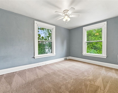 1521 Rockland Ave - Photo Thumbnail 7