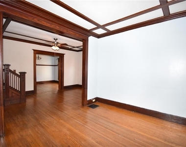 1146 Academy Street - Photo Thumbnail 1